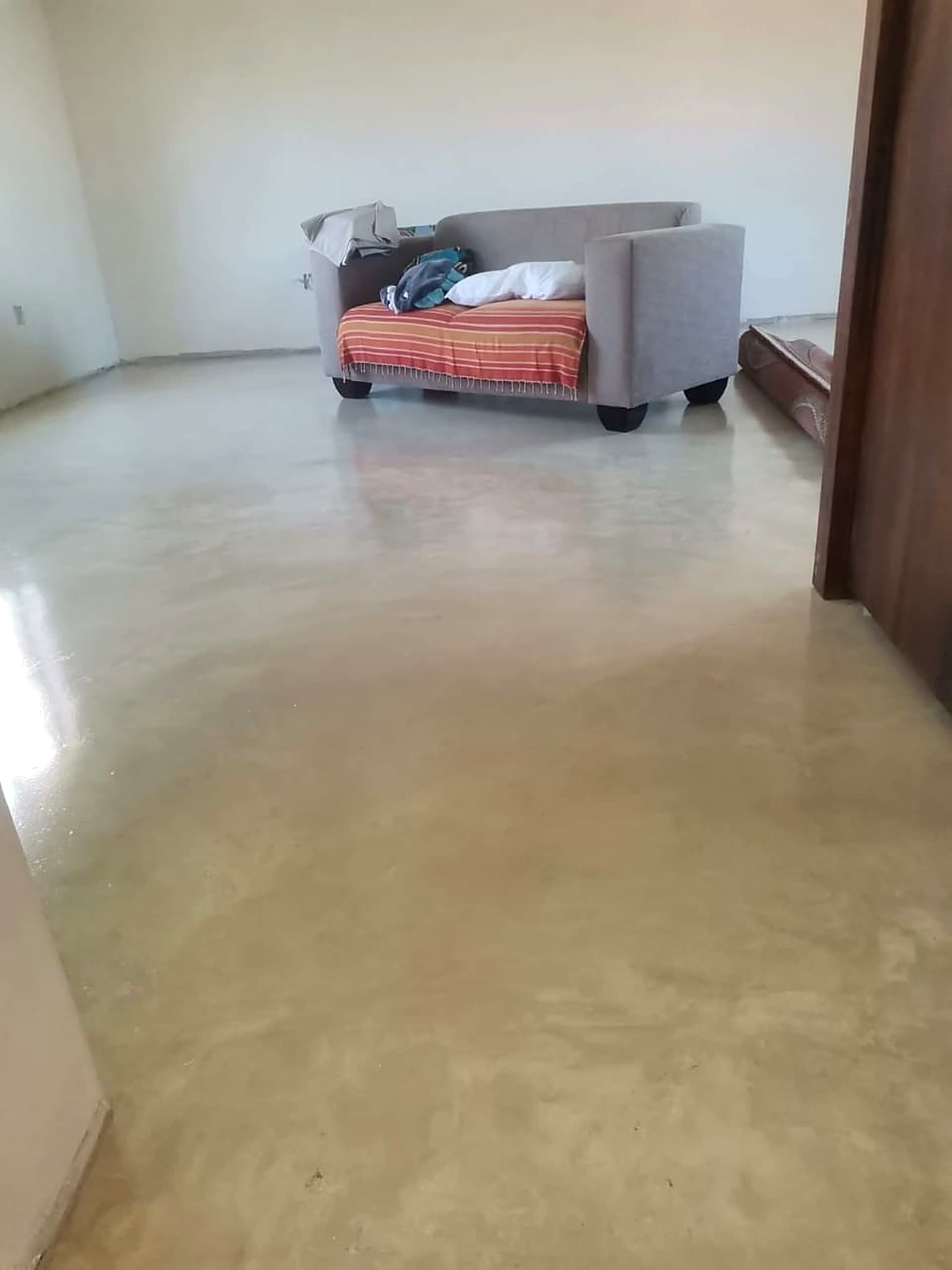 Self-Levelling Screeds